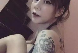 网红吃瓜纹身美女视频大全,视频大全带你领略独特魅力